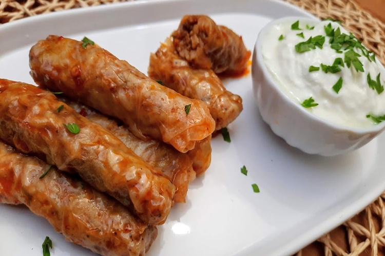 Lahana Sarması Bebeklere Ne Zaman Verilir?