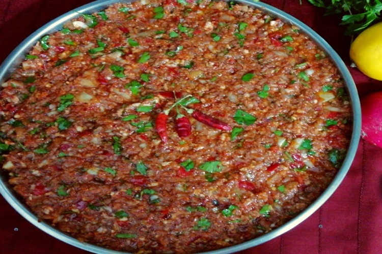 Lahmacuna Hangi Yağ Kullanılır?