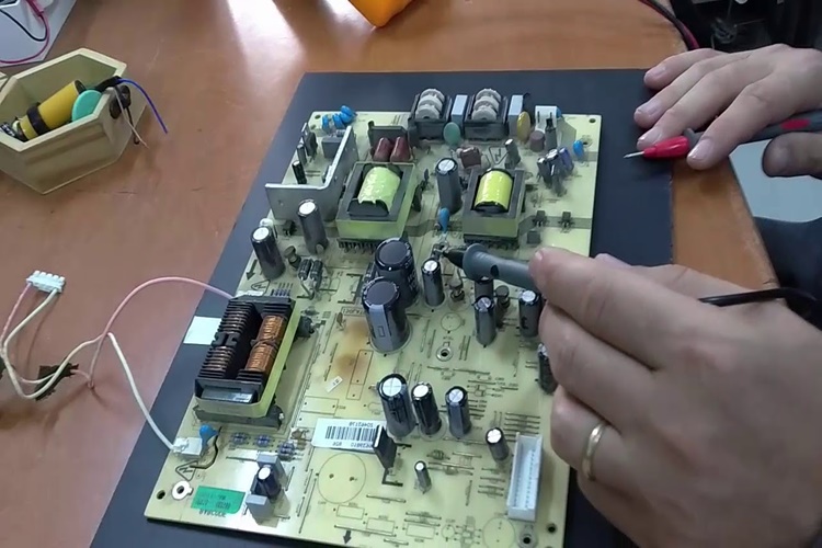 LED TV Beslenme Kartı Arızası Nasıl Anlaşılır?