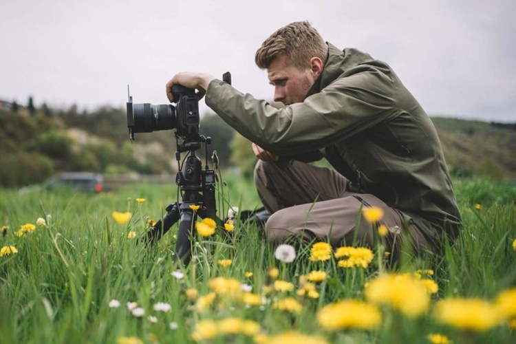 Leica Aynasız Fotoğraf Makinesi Modelleri Nelerdir?