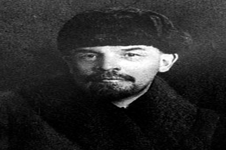 Lenin Aslen Nereli?