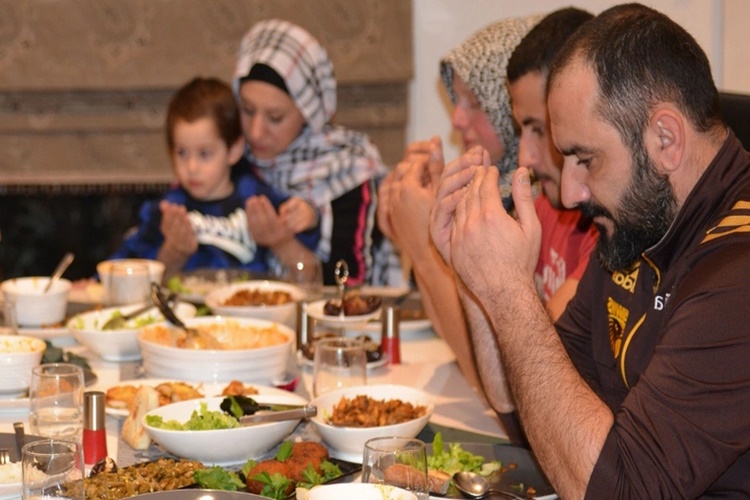 Lezzetli Yemek İçin Okunacak Dua?