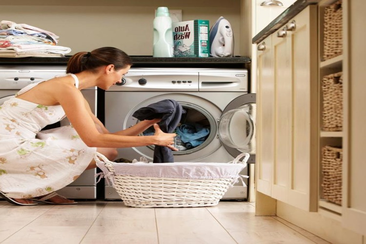 LG Çamaşır Makinesi Suyu Neden Kesmiyor?