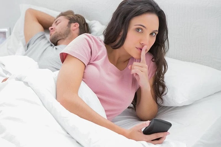 Libidosu Yüksek Kadın Aldatır Mı?