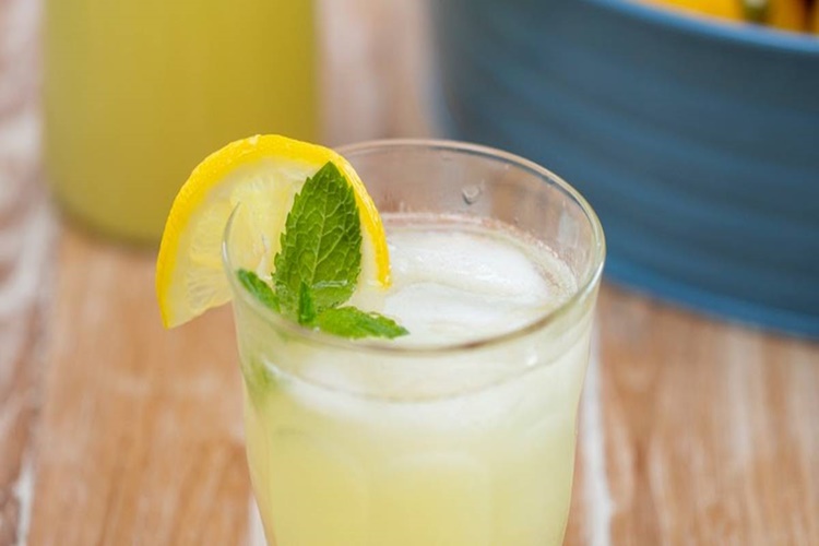 Limon Alkali Mi Asit Mi?