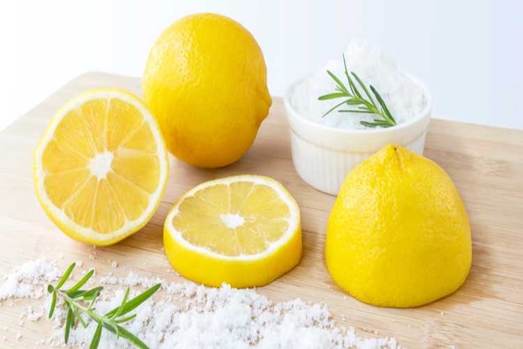 Limon Asit Mi Baz Mı?