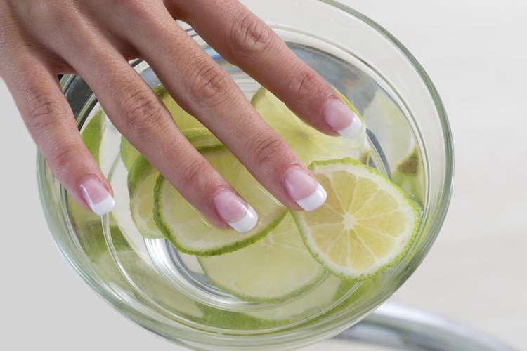 Limon Yağı Tırnak Uzatır Mı?