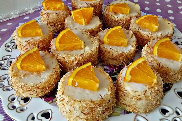 Limonlu Kadayıflı Muhallebi Nasıl Yapılır?