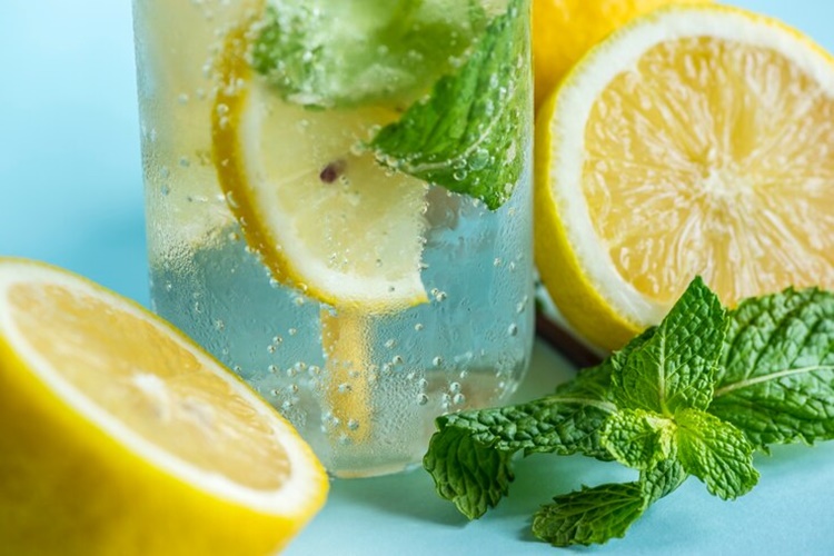 Limonlu Soda Mide Ağrısına İyi Gelir Mi?