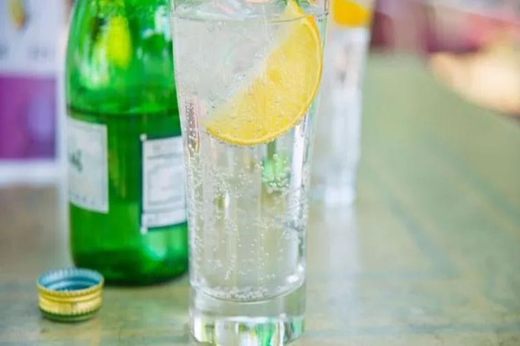 Limonlu Sodada Kafein Var Mı?