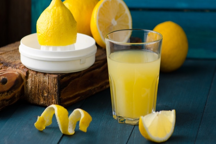 Limonlu Su Ateş Düşürür Mü?
