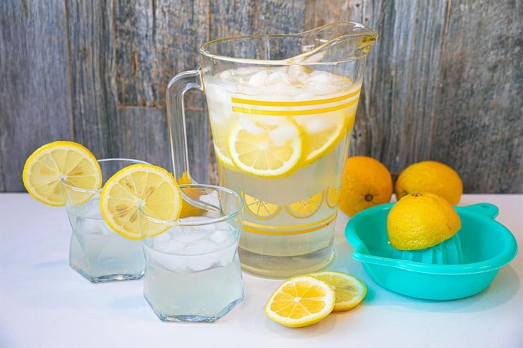 Limonlu Su Baş Ağrısı Yapar Mı?