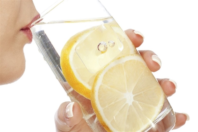 Limonlu Su Ne Kadar Kalori Yakar?