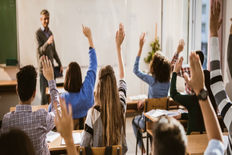 Lisede Devamsızlık Silinir Mi?