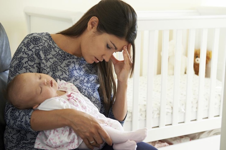 Lohusalık Depresyonuna Girmemek İçin Ne Yapılır?