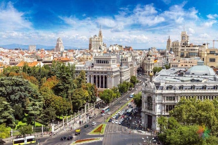 Madrid ile İstanbul Arası Kaç Saat?