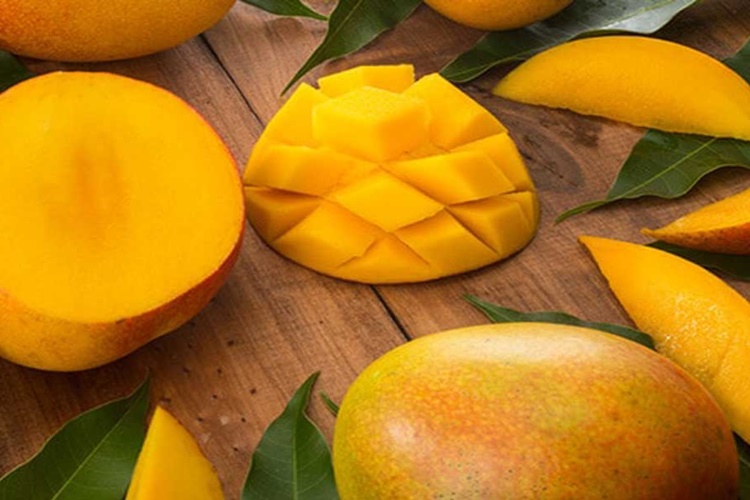 Mango Meyvesi Hakkında Bilinmesi Gerekenler