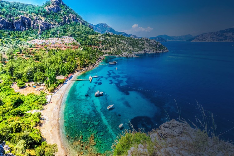 Marmaris Denizi Sıcak Mı?