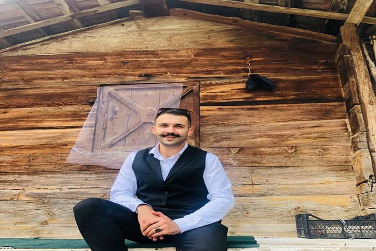 Masterchef Emre Karaca Kaç Yaşında?
