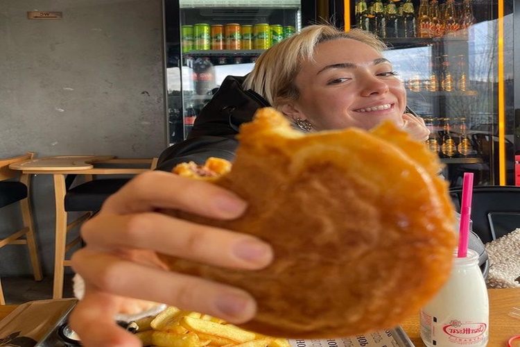 Masterchef Serpilay Salkım Evli Mi?