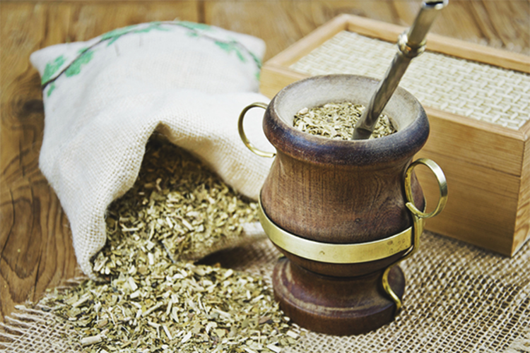 Mate Çayı Aç Karnına Mı Tok Karnına Mı İçilir?