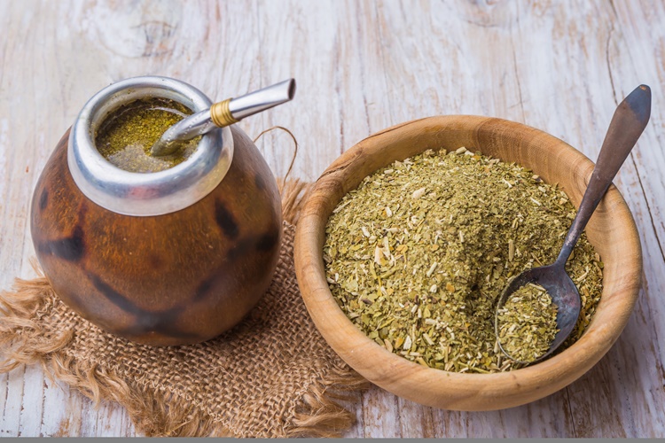 Mate Çayında Kafein Var Mı?