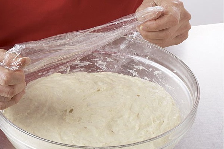 Mayalı Hamur Buzluğa Konur Mu?