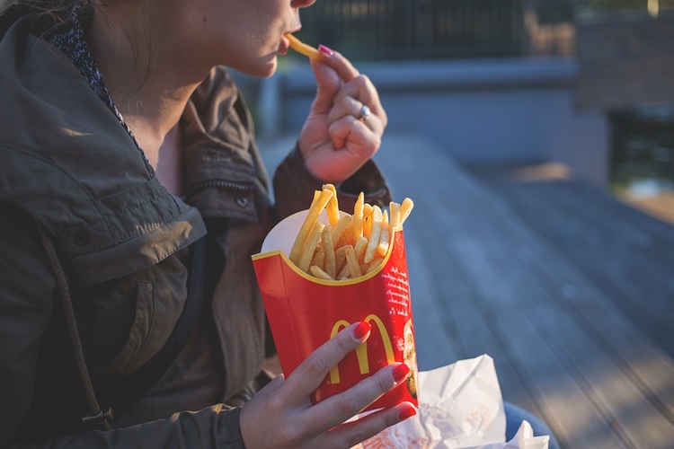 Mc Donalds Bayilik Nasıl Alınır?
