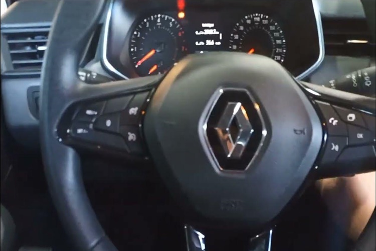 Megane 4 Lastik Kaptörü Arızası Nasıl Söndürülür?