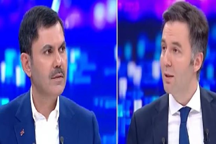Mehmet Akif Ersoy, Canlı Yayında Bakan'ın Karşısında İstifa Çağrısı Yaptı
