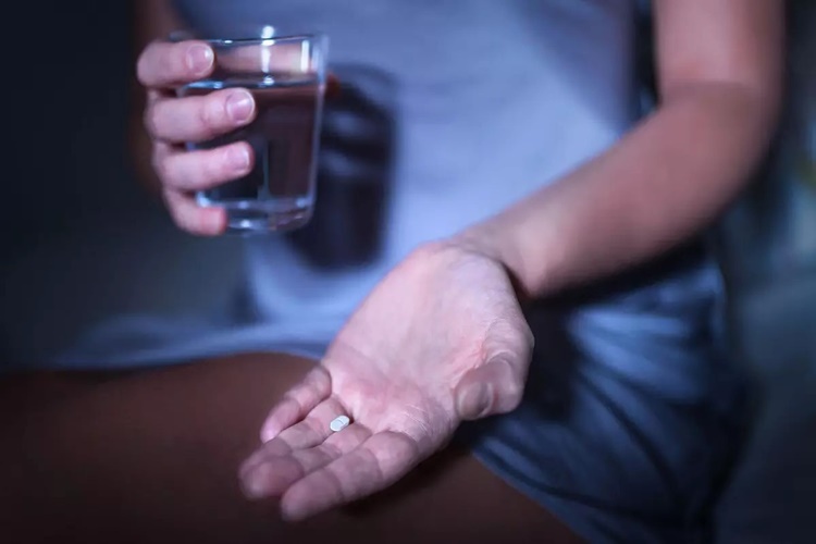Melatonin Hormonu Hapı Yan Etkileri