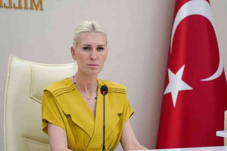 Melek Mızrak Subaşı Çocuğu Var Mı?