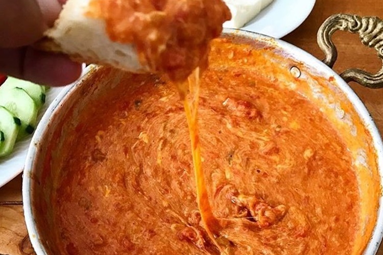 Menemen Nerede Meşhur?