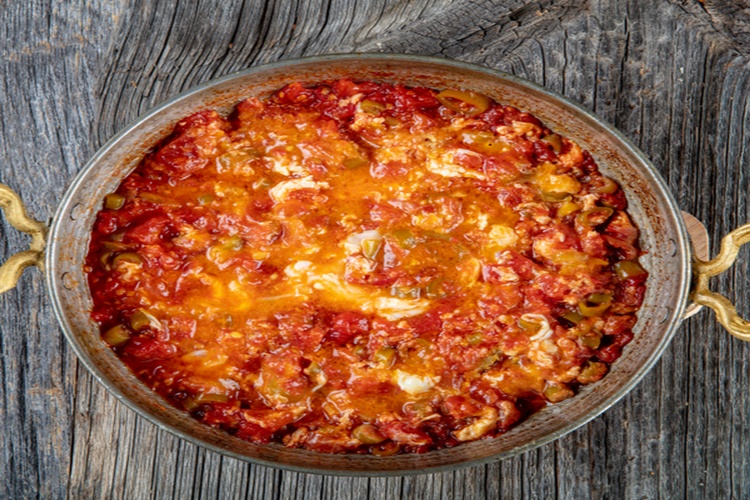 Menemen Tuzlu Olursa Ne Yapılır?