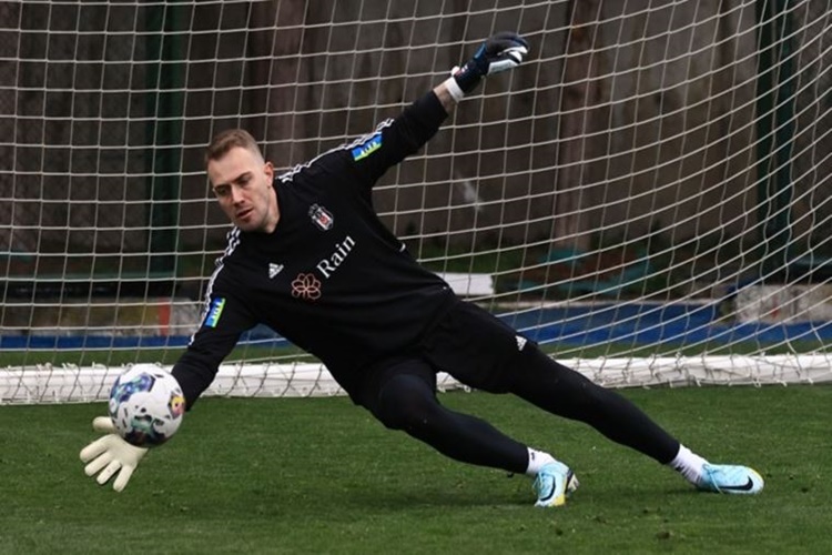 Mert Günok Beşiktaş’a Ne Zaman Geldi?