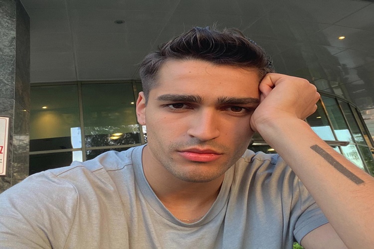 Mert Ramazan Demir’in Ailesi Nereli?