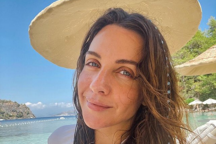 Merve Özkaynak Kızı Kaç Yaşında?