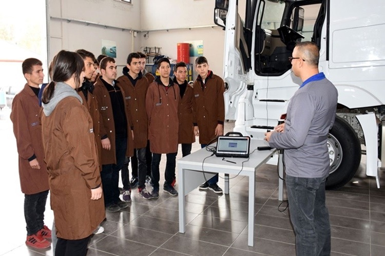 Meslek Liseleri İçin Staj Yerleri Nerelerdir?