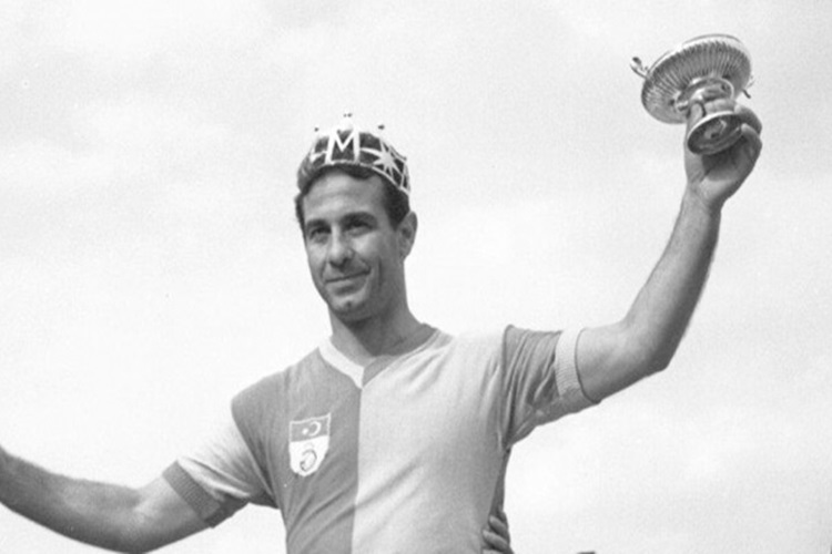 Metin Oktay Kaç Kez Gol Kralı Oldu?