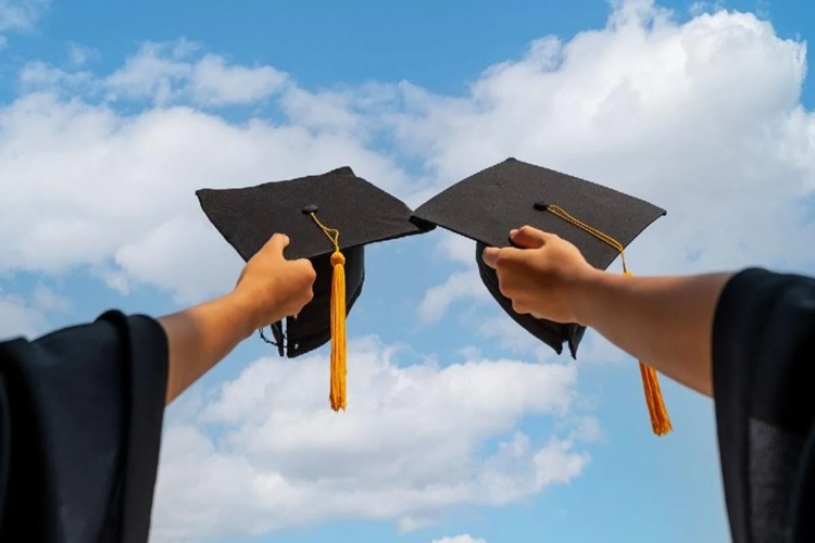 Mezunları En Hızlı İş Bulan Üniversiteler Hangileridir?