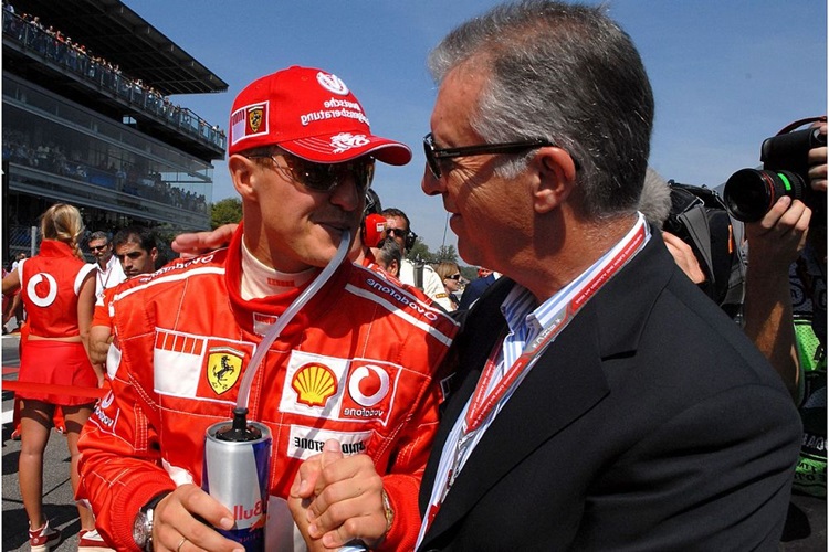 Michael Schumacher Komadan Çıktı Mı?