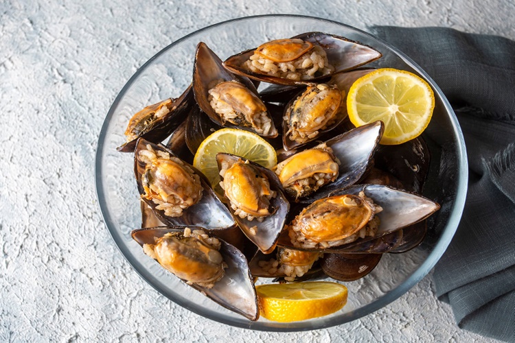 Midye Dolma Dolapta Saklanır Mı?