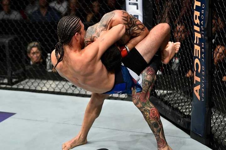 MMA Nasıl Bir Spordur?