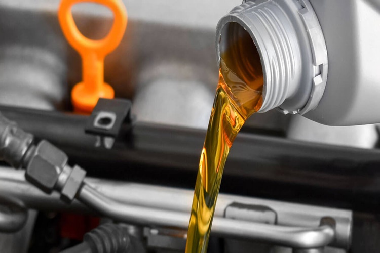 Motor Yağı Aracın Performansı Etkiler Mi?