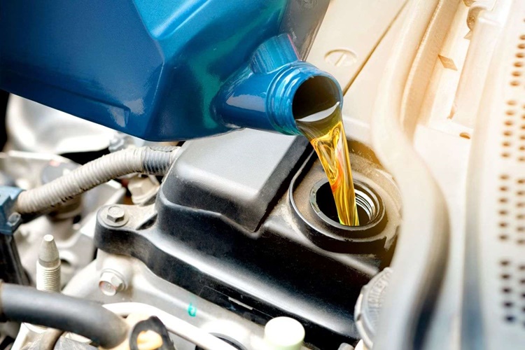 Motor Yağı Ne Kadar Sürede Değişir?