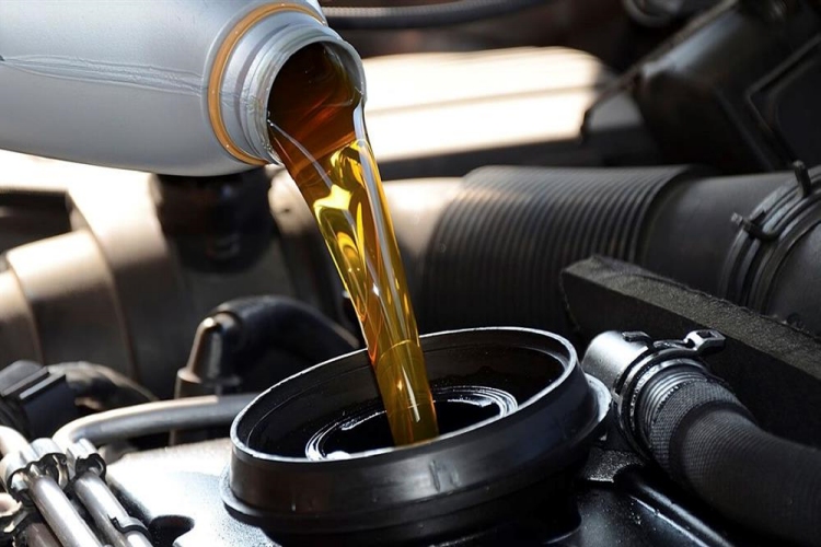 Motor Yağı Neden Akıtır?