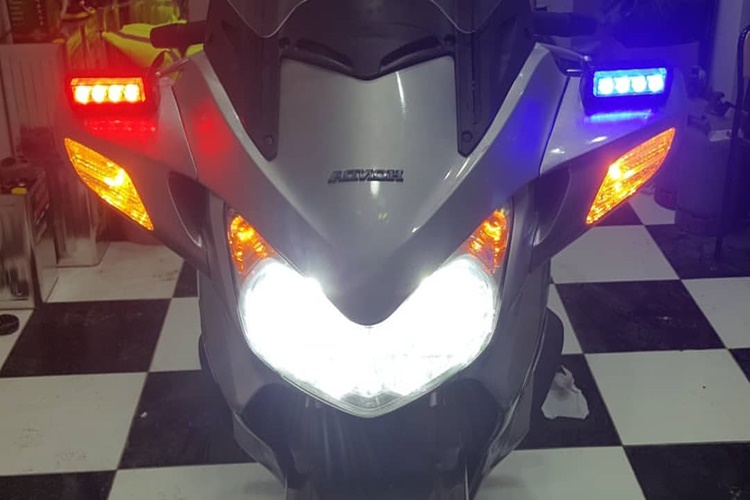 Motosiklet Yokuşta Nasıl Park Edilir?