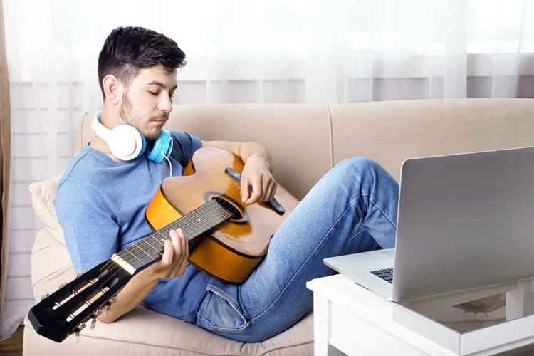 Müzik Aleti Çalmanın Beynin Gelişimini Olumlu Yönde Etkilediği Doğru Mu?