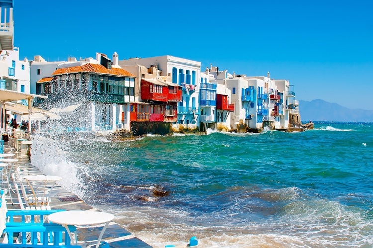 Mykonos Hakkında Merak Edilenler 