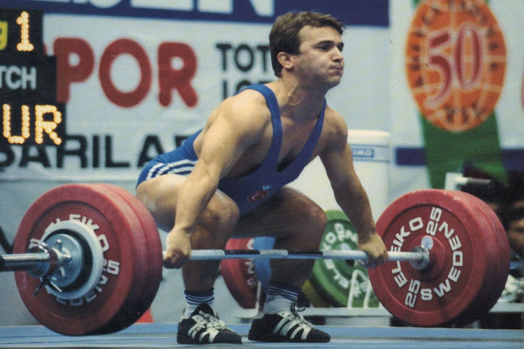 Naim Süleymanoğlu Hakkında Merak Edilenler